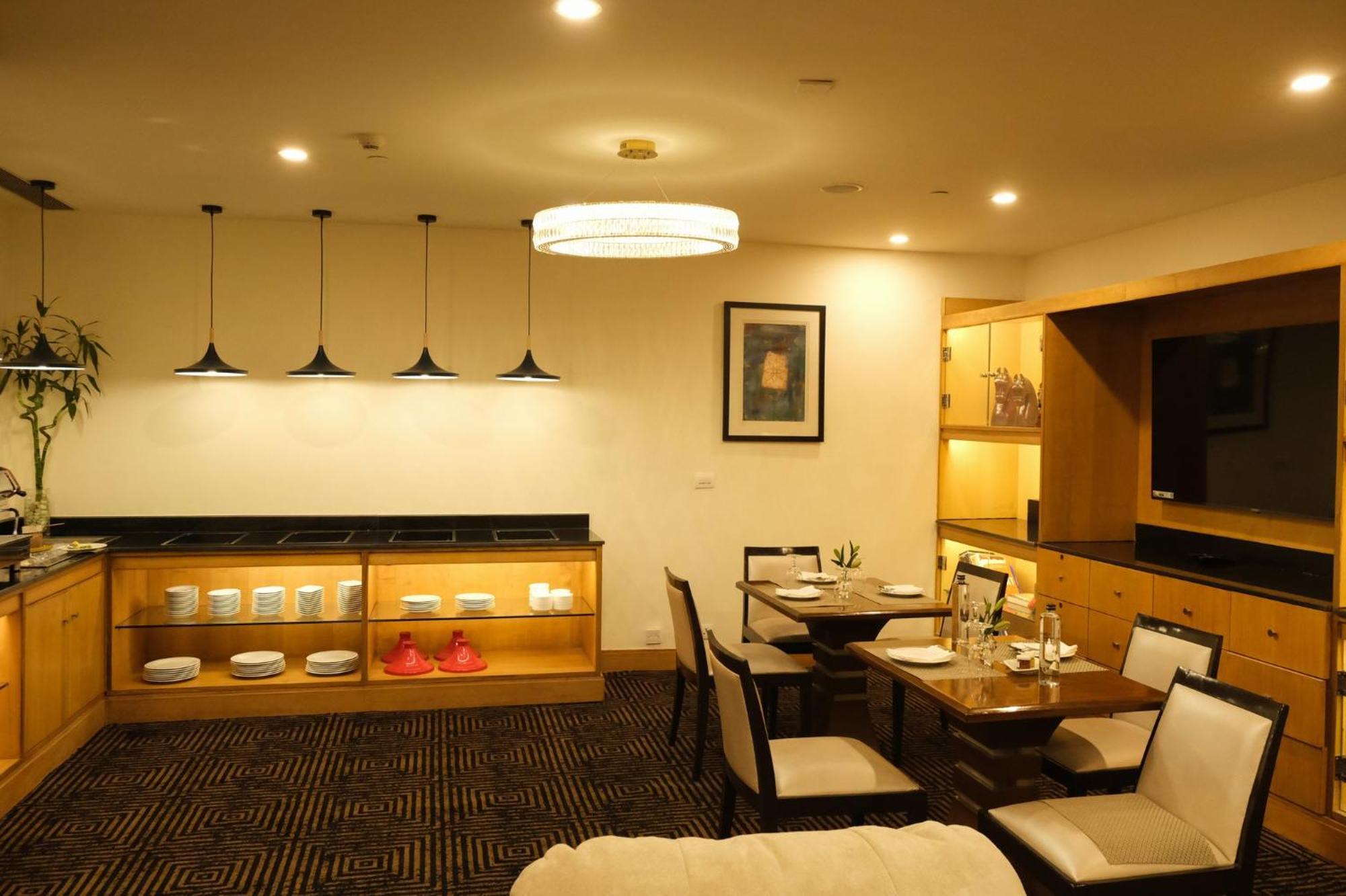 Crowne Plaza Today Gurugram By Ihg Гургаон Екстериор снимка