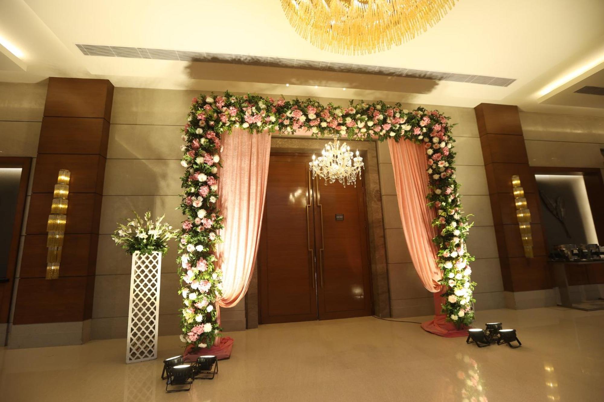 Crowne Plaza Today Gurugram By Ihg Гургаон Екстериор снимка