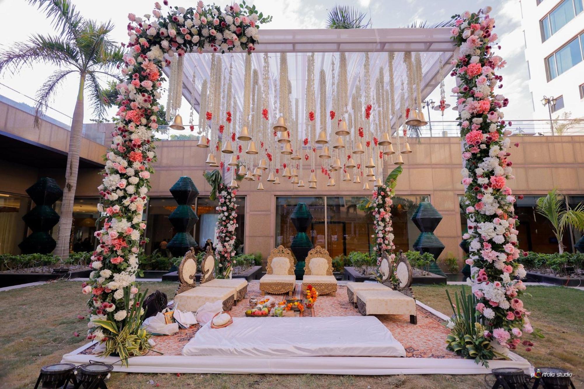 Crowne Plaza Today Gurugram By Ihg Гургаон Екстериор снимка